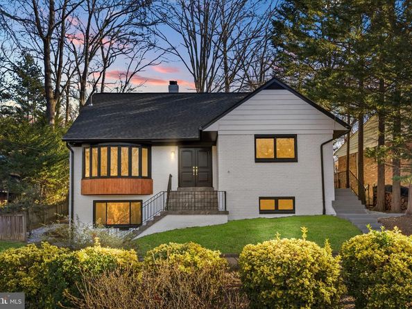 719 E Timber Branch Parkway, Alexandria VA 22302