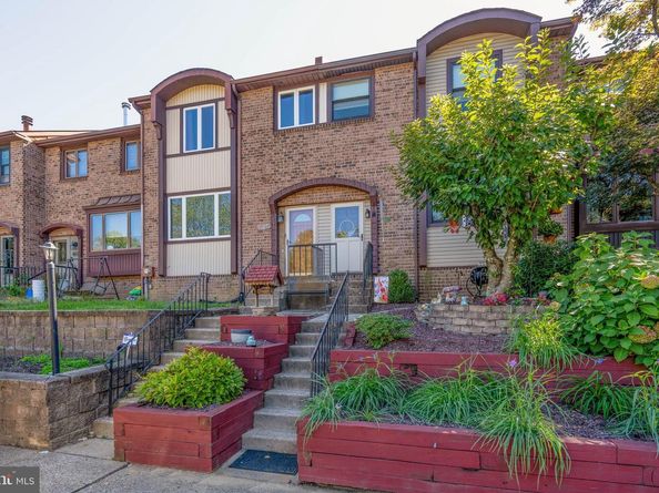 3933 Wrexham Court, Bensalem PA 19020