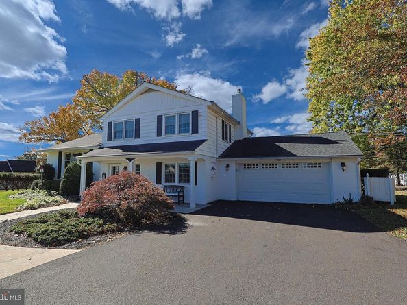 3632 Bristol Road, Chalfont PA 18914