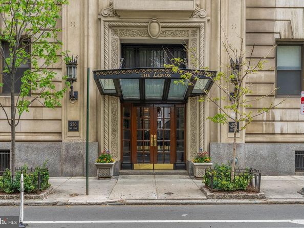 250 S 13TH Street 11E, Philadelphia PA 19107