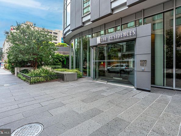 1177 22nd Street NW 2K, Washington DC 20037