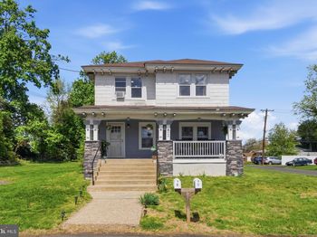 224 Oakdale Avenue