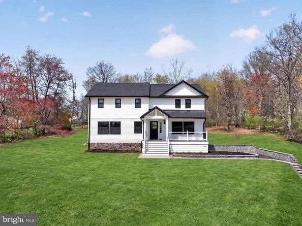 536 Taylor Avenue, Warrington PA 18976