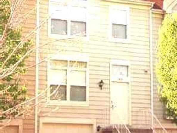 519 Dakota Drive, Herndon VA 20170