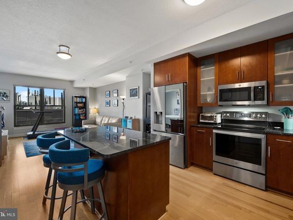 910 M Street NW 1006, Washington DC 20001