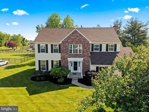 703 Gregory Drive, Horsham PA 19044