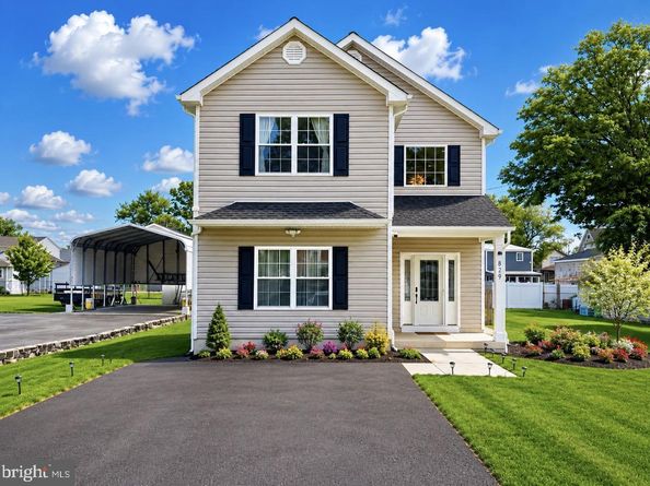 829 Third Avenue, Croydon PA 19021