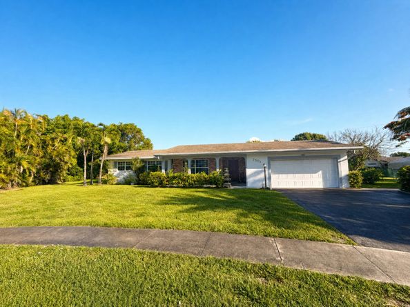 7501 NW 6th Street, Plantation FL 33317