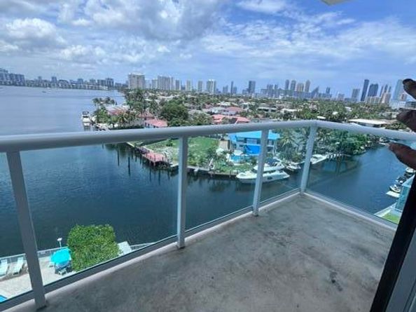 2841 NE 163rd Street 901, North Miami Beach FL 33160