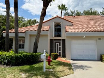 10911 Ladera Lane