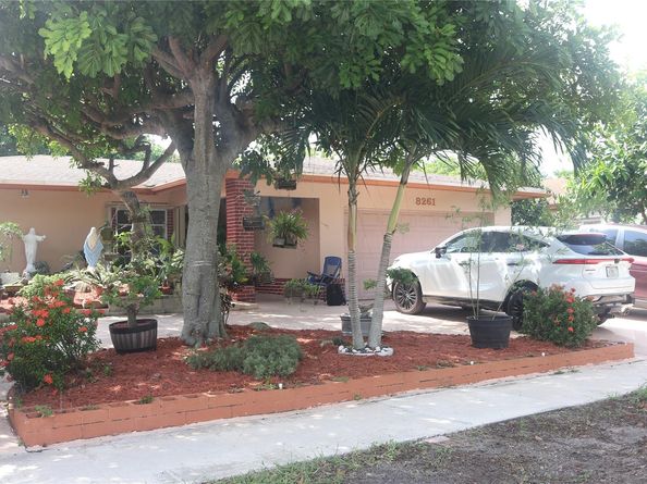 8261 NW 66th Ter, Tamarac FL 33321