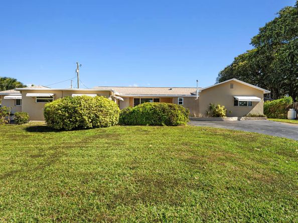 1812 High Ridge Road, Lake Worth FL 33461