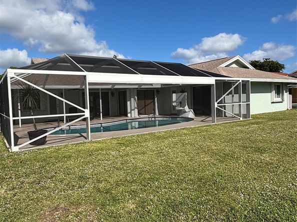 13812 Columbine Ave, Wellington FL 33414