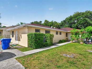 7628 NW 2nd Court