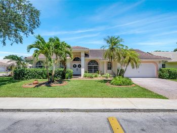 701 SW 93rd Terrace