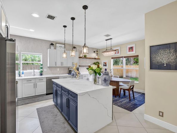 4087 NW 5th Ave, Fort Lauderdale FL 33309