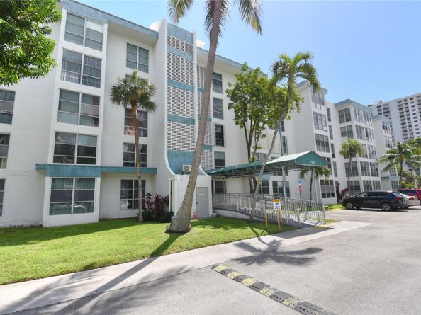 17560 Atlantic Blvd 215, Sunny Isles Beach FL 33160