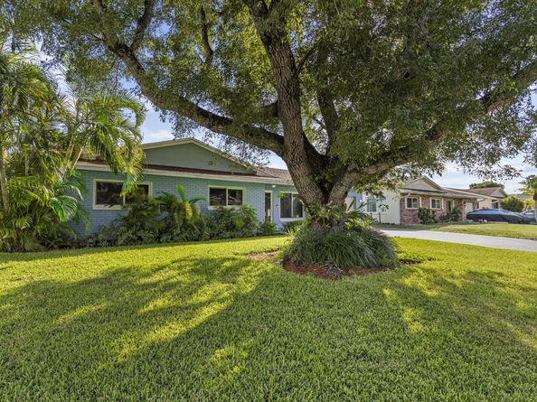 3318 NW 69th Court, Fort Lauderdale FL 33309