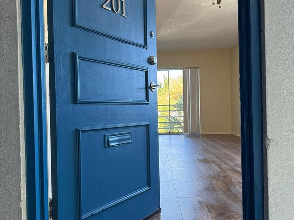 1407 NE 56th St 201, Fort Lauderdale FL 33334