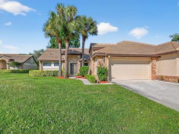 7147 Le Chalet Boulevard