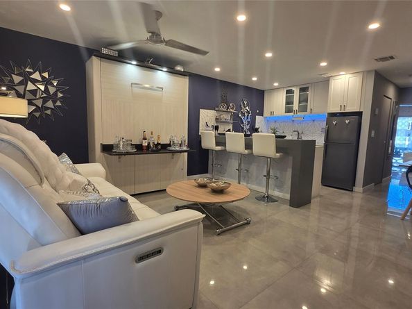 15610 NE 6th Ave 36D, Miami FL 33162