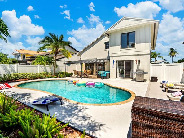 15881 SW 8th Avenue, Delray Beach FL 33444