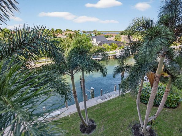 109 Paradise Harbour Boulevard 409, North Palm Beach FL 33408