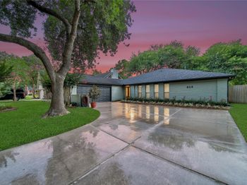 813 E Green Belt Drive