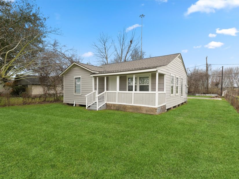 1107 Defender Street, Houston TX 77029
