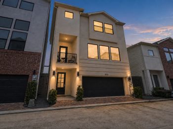 1022 Green Kensington Drive