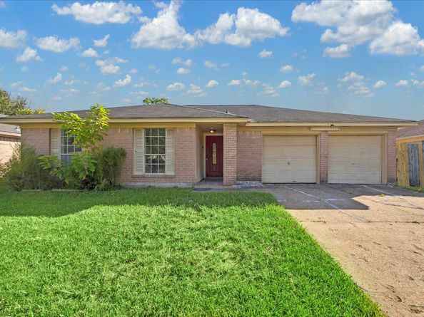 12006 Pompton Drive, Houston TX 77089