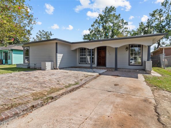 7220 Parker Road, Houston TX 77016