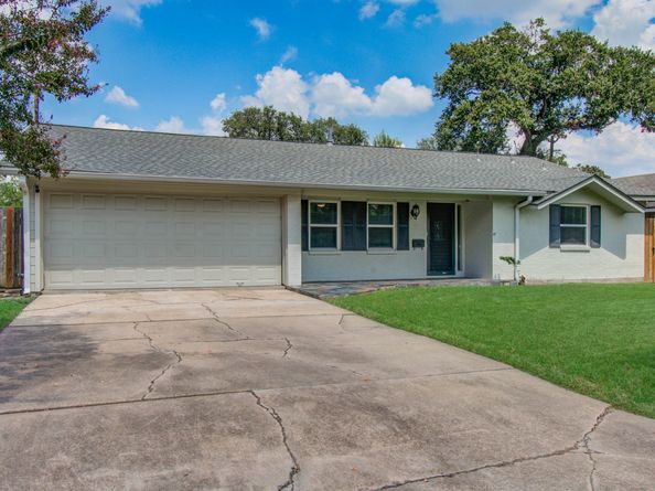 9410 Highmeadow Drive, Houston TX 77063