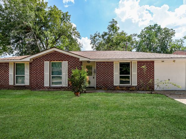 5811 Greencraig Drive, Houston TX 77035