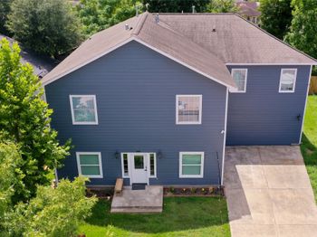 2509 Everett Street