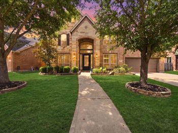 3923 Pebble Heights Lane