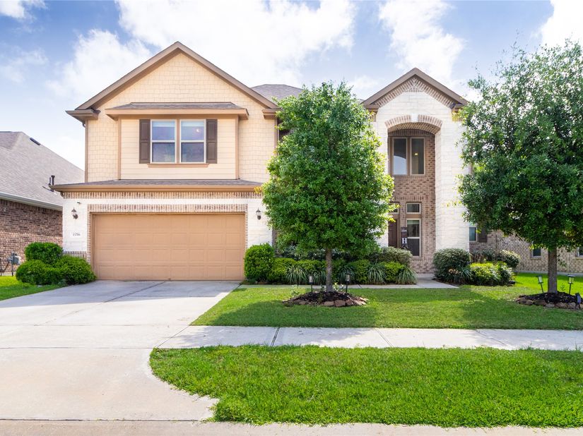 15706 Easton Gate Lane, Houston TX 77044