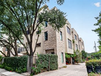 1110 Autrey Street