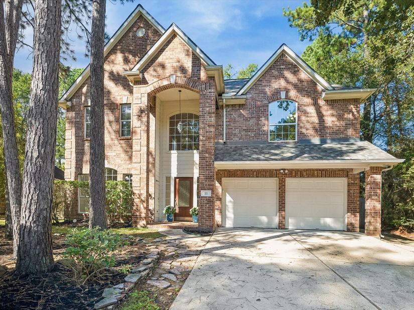 11 Merryvale Drive, The Woodlands TX 77382
