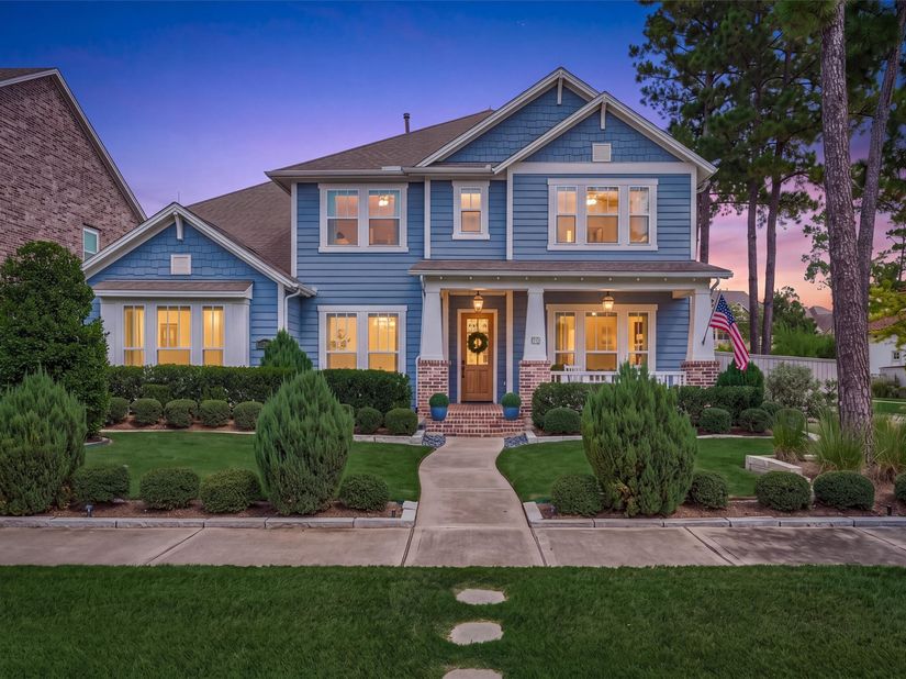 70 E Liberty Square Place, The Woodlands TX 77389