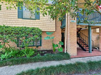 8221 Kingsbrook Road