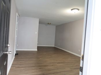 5625 Antoine Drive