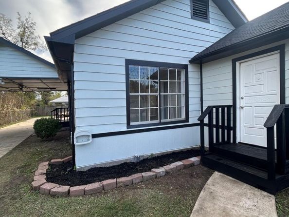 2010 King Street, Houston TX 77026