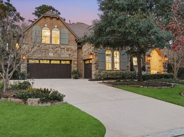 147 W Valera Ridge Place, The Woodlands TX 77389