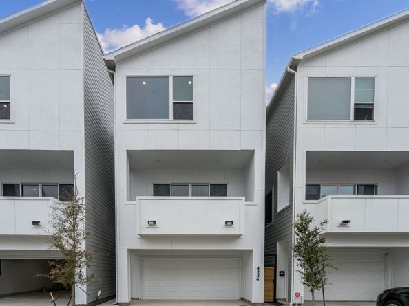 4224 Schuler Street, Houston TX 77007