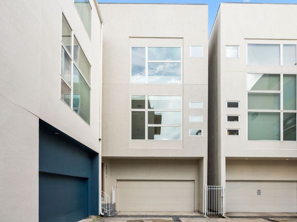 5632 Kiam Street C, Houston TX 77007