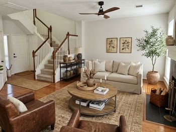 14 Valley Oaks Circle