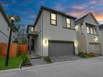 405 Forest Reserve Place