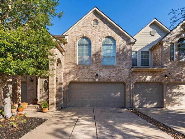 7526 N Linpar Court, Houston TX 77040