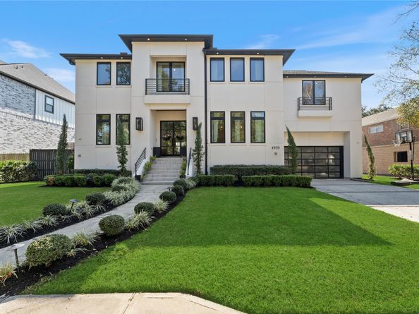 4935 Braesheather Drive, Houston TX 77096